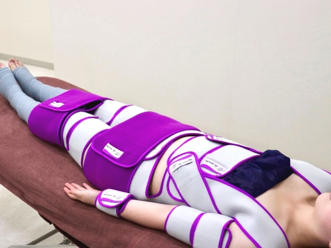 痩せない原因「姿勢・骨盤のゆがみ」を調整。