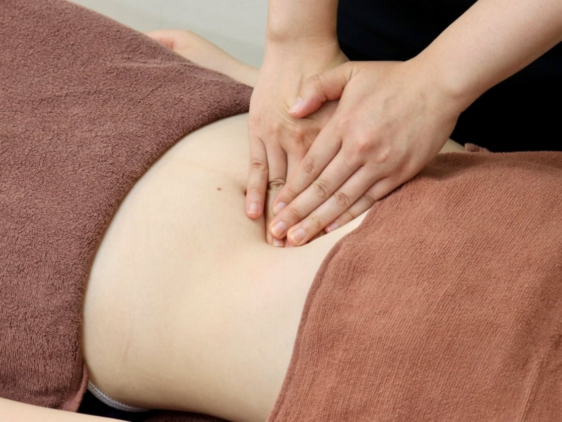 リンパマッサージ